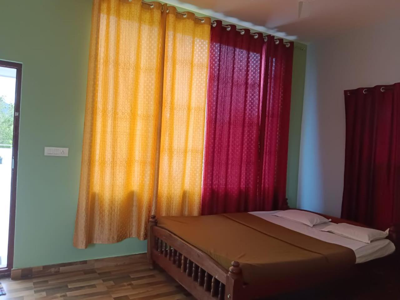 Venissa Serviceapartment Чикмагалур Экстерьер фото