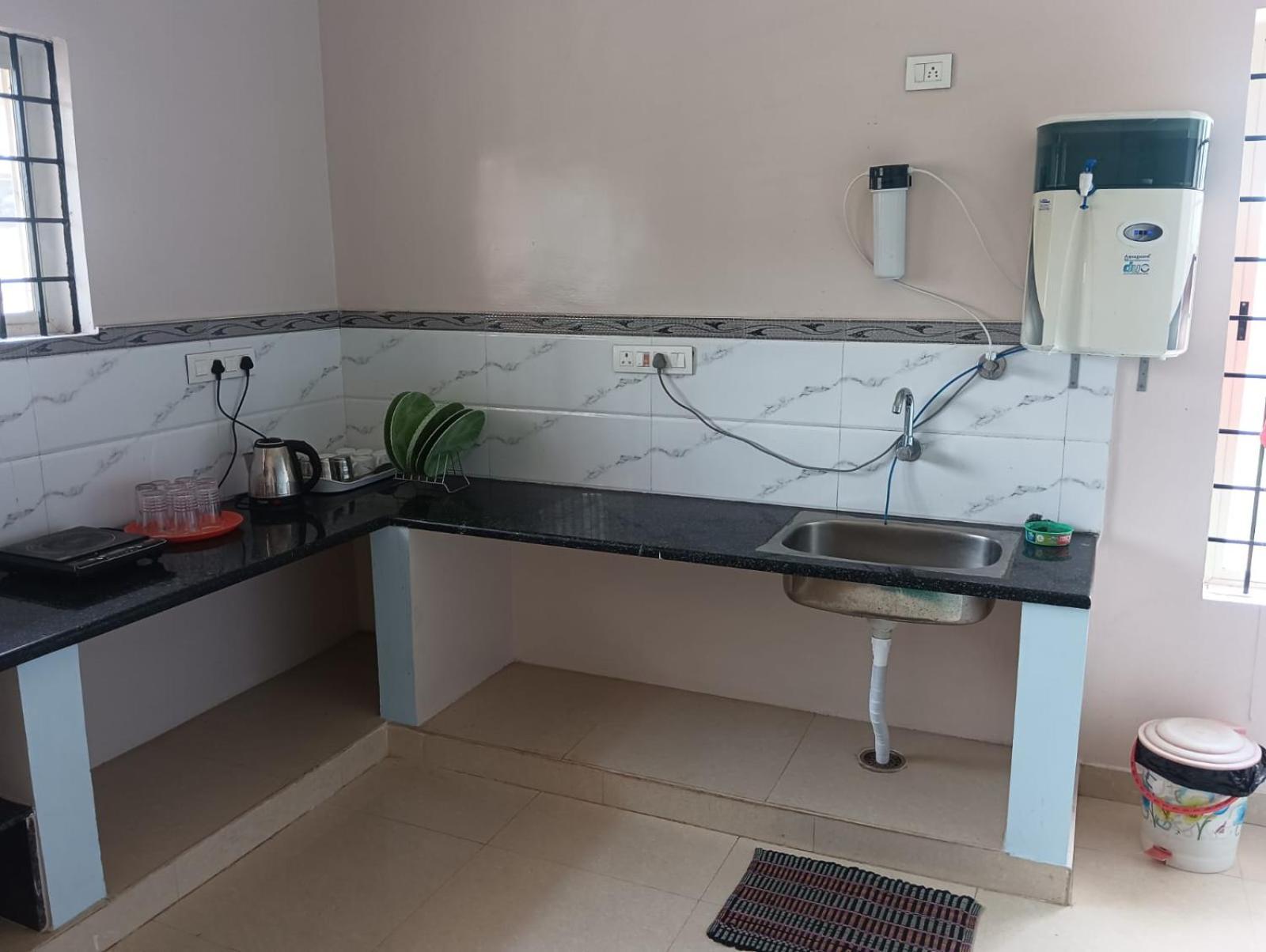Venissa Serviceapartment Чикмагалур Экстерьер фото